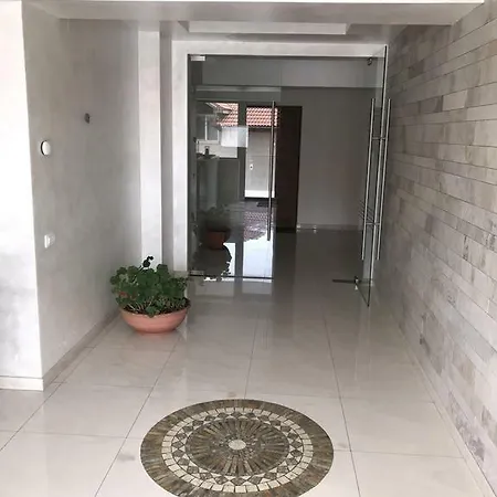 Apartment Stegeo Tudor's